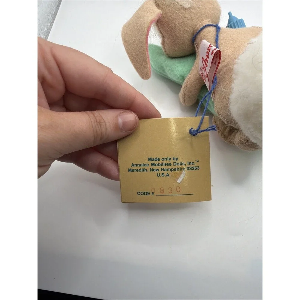 1994 Annalee Baby Boy Bunny Rabbit Green Blanket & Blue Bottle & Pompom Tail NWT